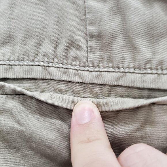 J. Crew Factory Women's Broken-In Chino Beige Cotton 4" Khaki Mom‎ Shorts 10 - Picture 7 of 8